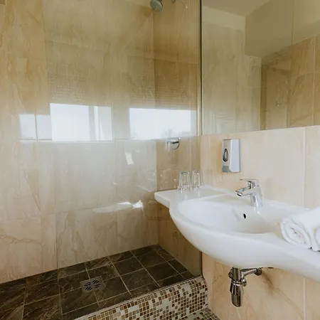 Hotell Aqua